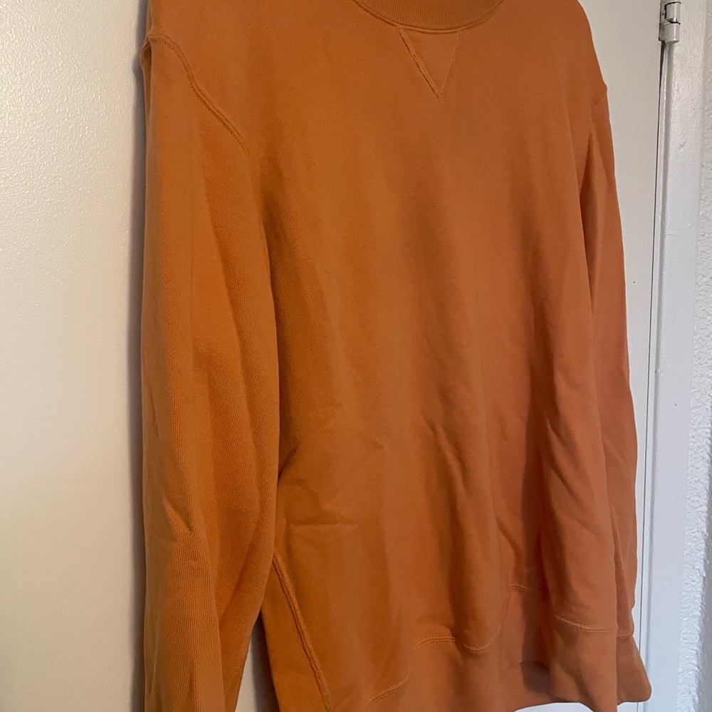 UNIQLO Medium Orange Crewneck Sweater